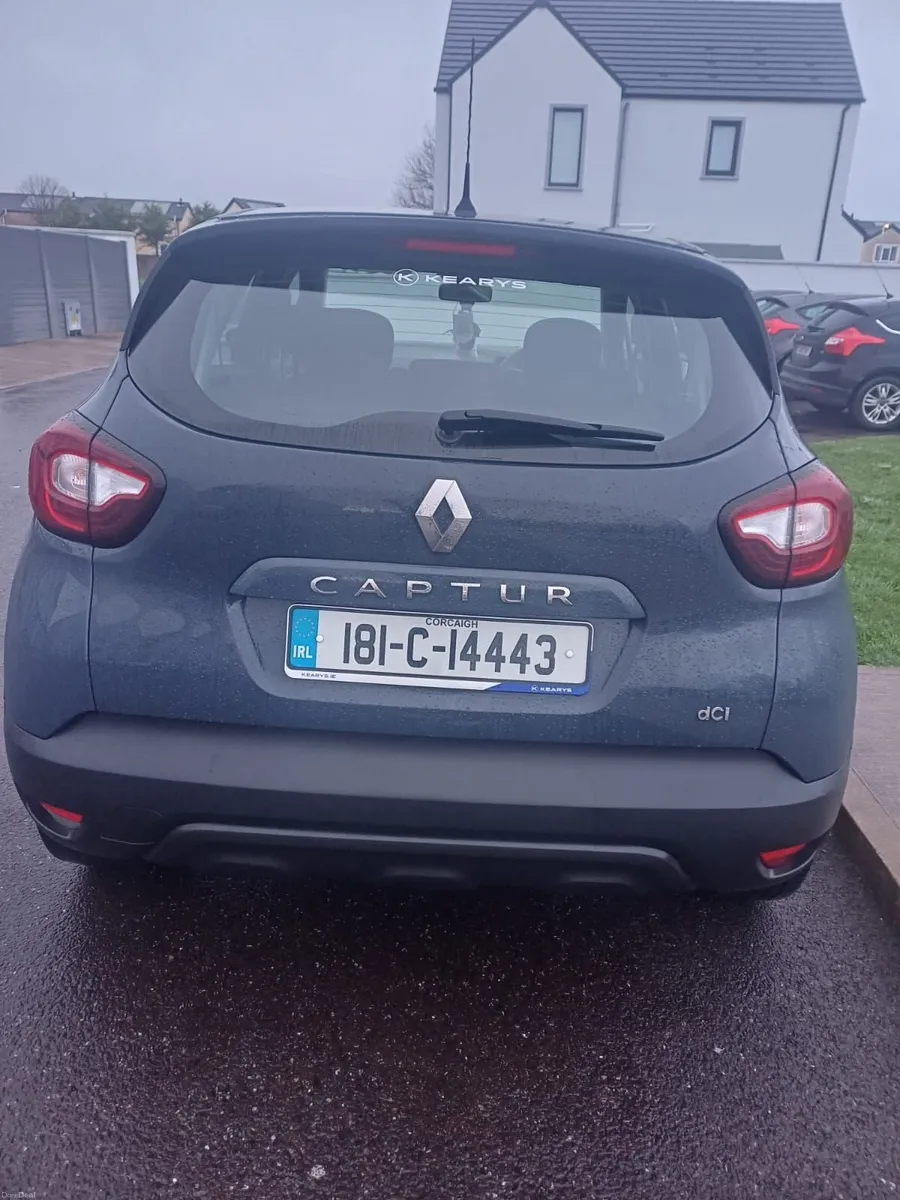 Renault Captur 2018 - Image 2
