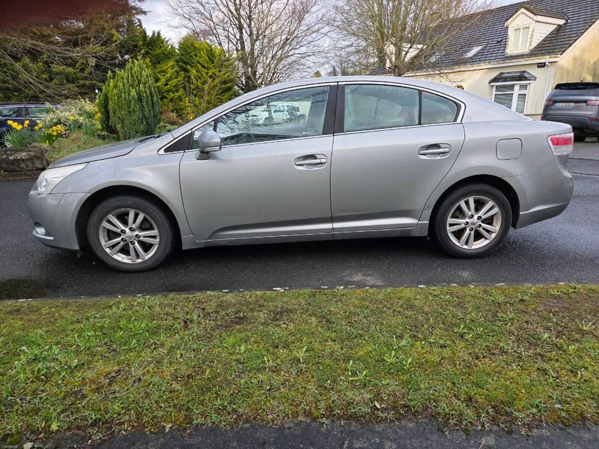 Toyota Avensis - Image 3