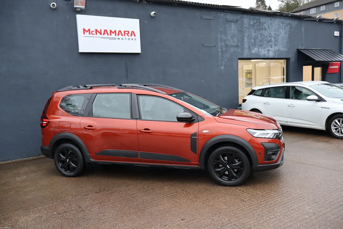 Dacia Jogger 7 Seater Extreme SE Only 28,000Km! - Image 2
