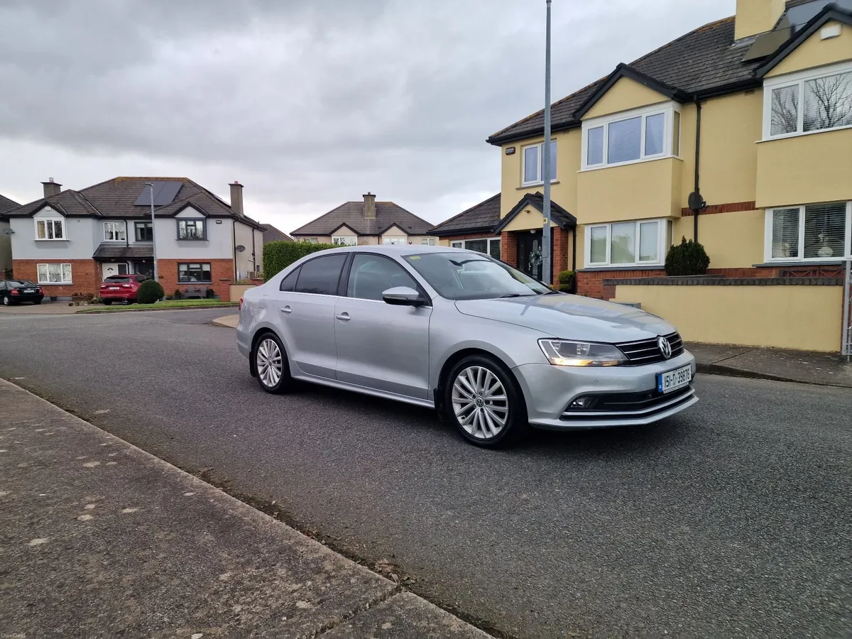 Volkswagen Jetta 2015 2.0 Tdi Highline - Image 2