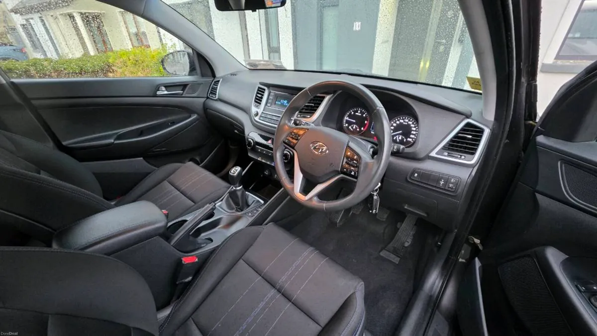 Hyundai Tucson Low milage - Image 3