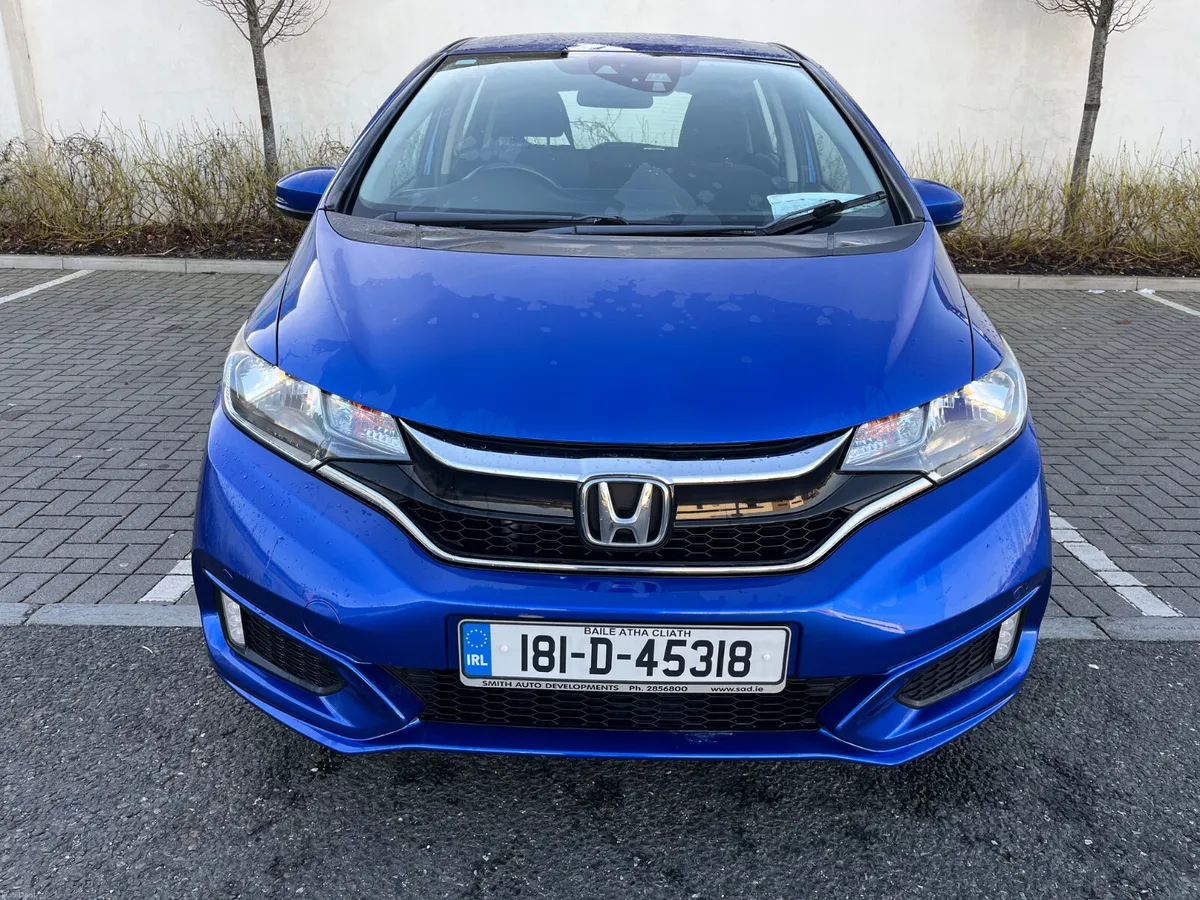 Honda Jazz 2018,MANUAL,LIKE NEW - Image 3