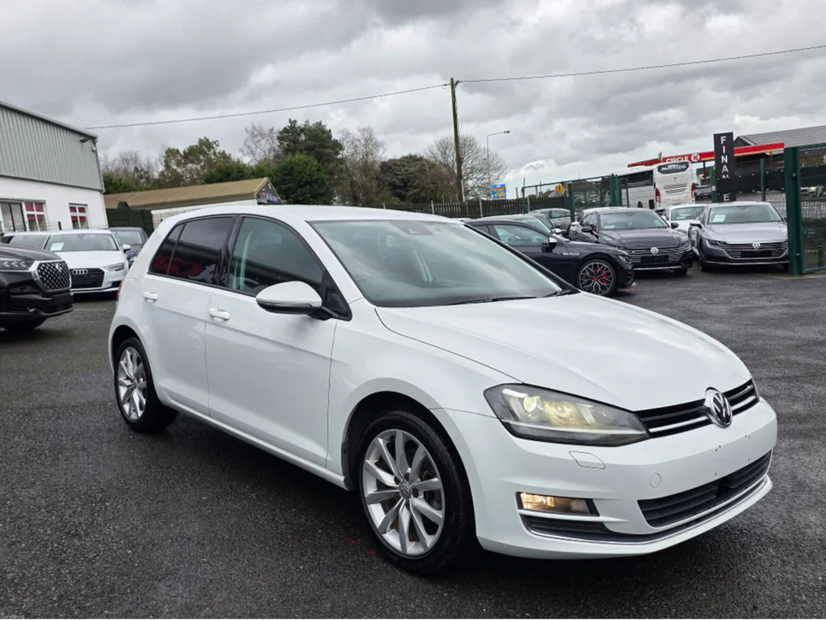 Volkswagen Golf 1.4 TSI  AUTOMATIC - FULL LEATHER - Image 4