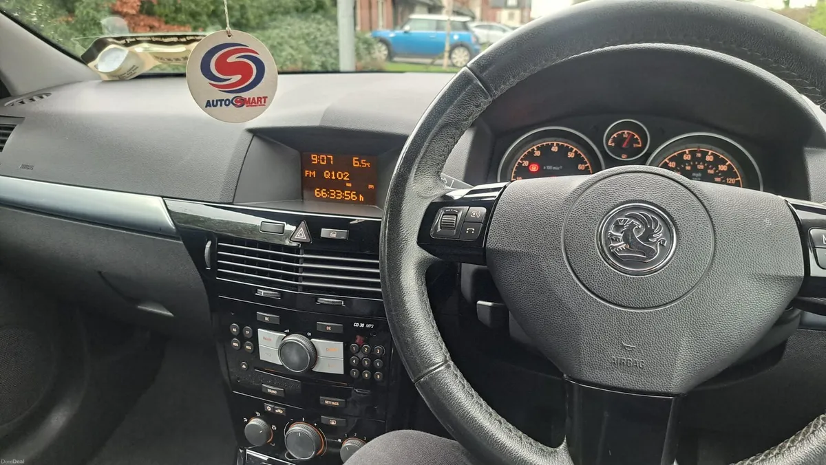 Astra 2009 1.6 petrol New nct low kilometers - Image 4