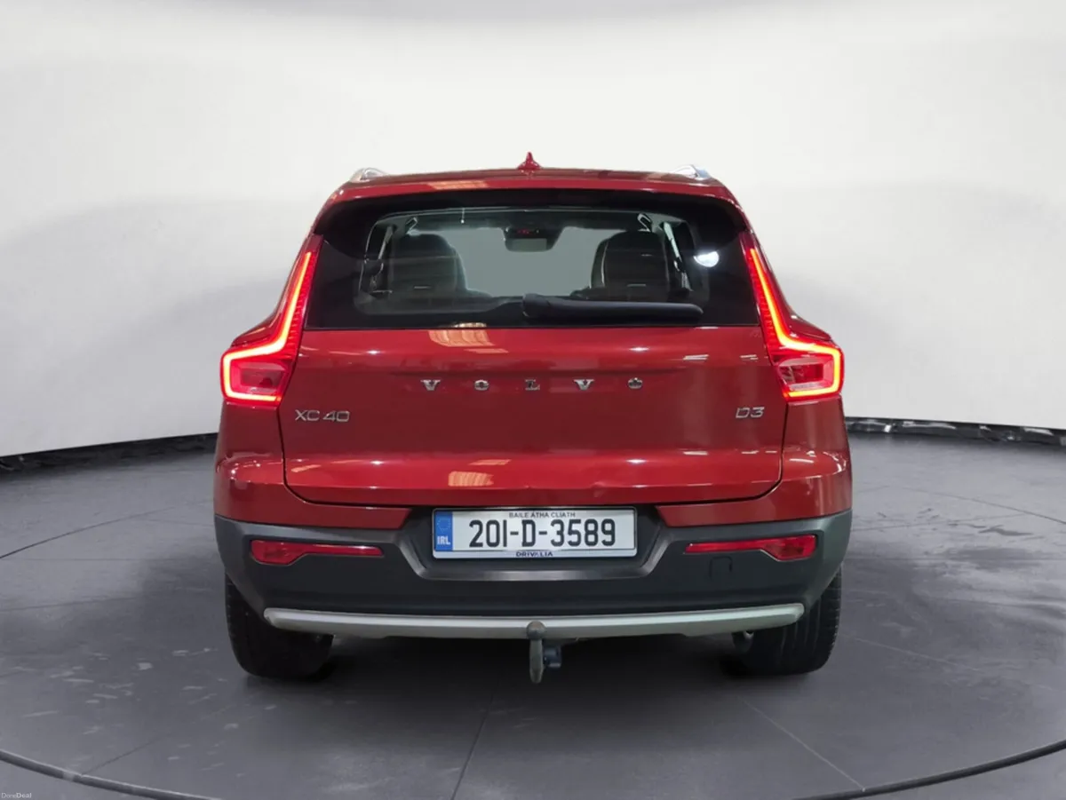 Volvo XC40 D3 MOMENTUM AT 5DR AUTO - Image 4