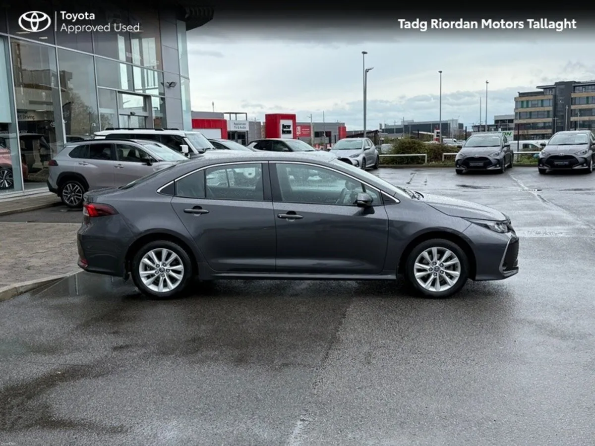 Toyota Corolla LUNA 4DR SALOON AUTO - Image 3