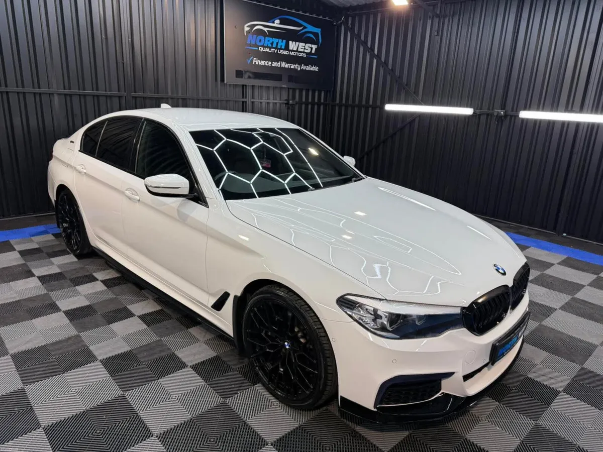 BMW 5-Series 2018 - Image 3