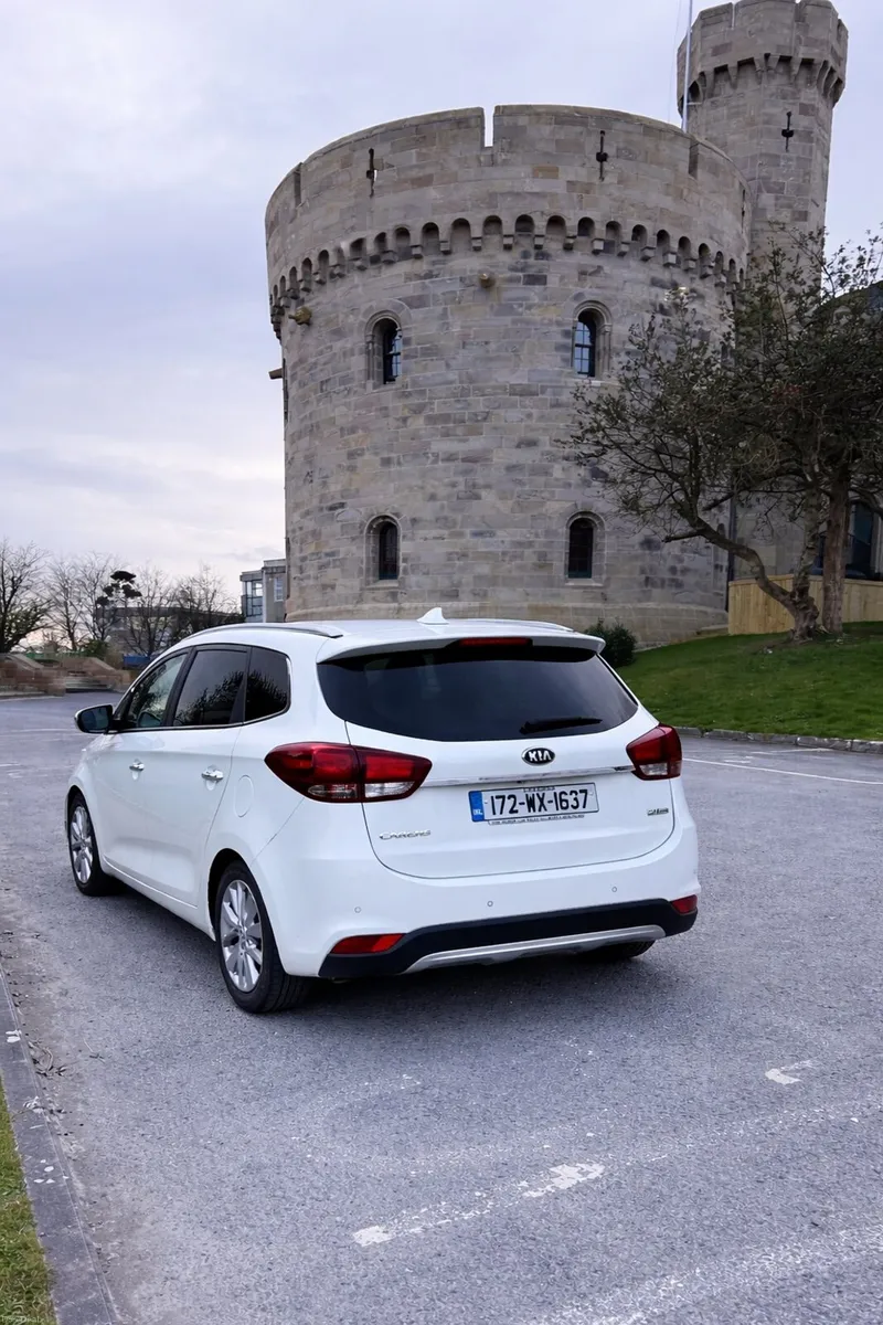 Kia Carens 2017 - Image 4