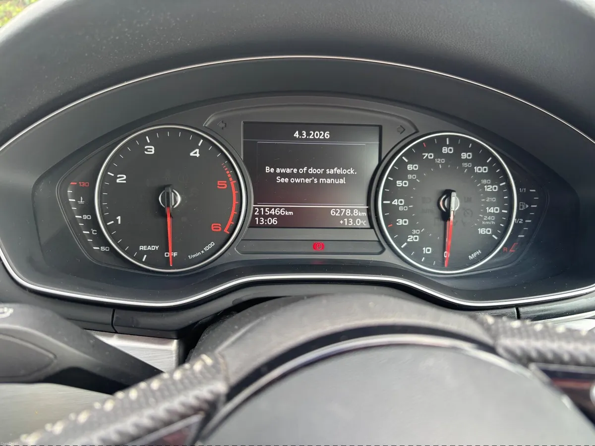 Audi A4 2017 - Image 3