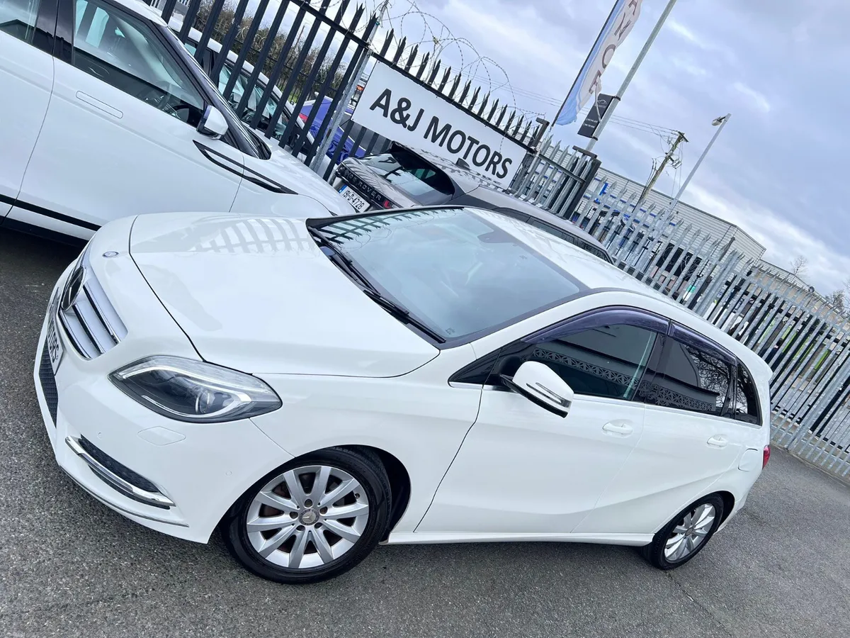 13 MERCEDES B CLASS AUTOMATIC - Image 2