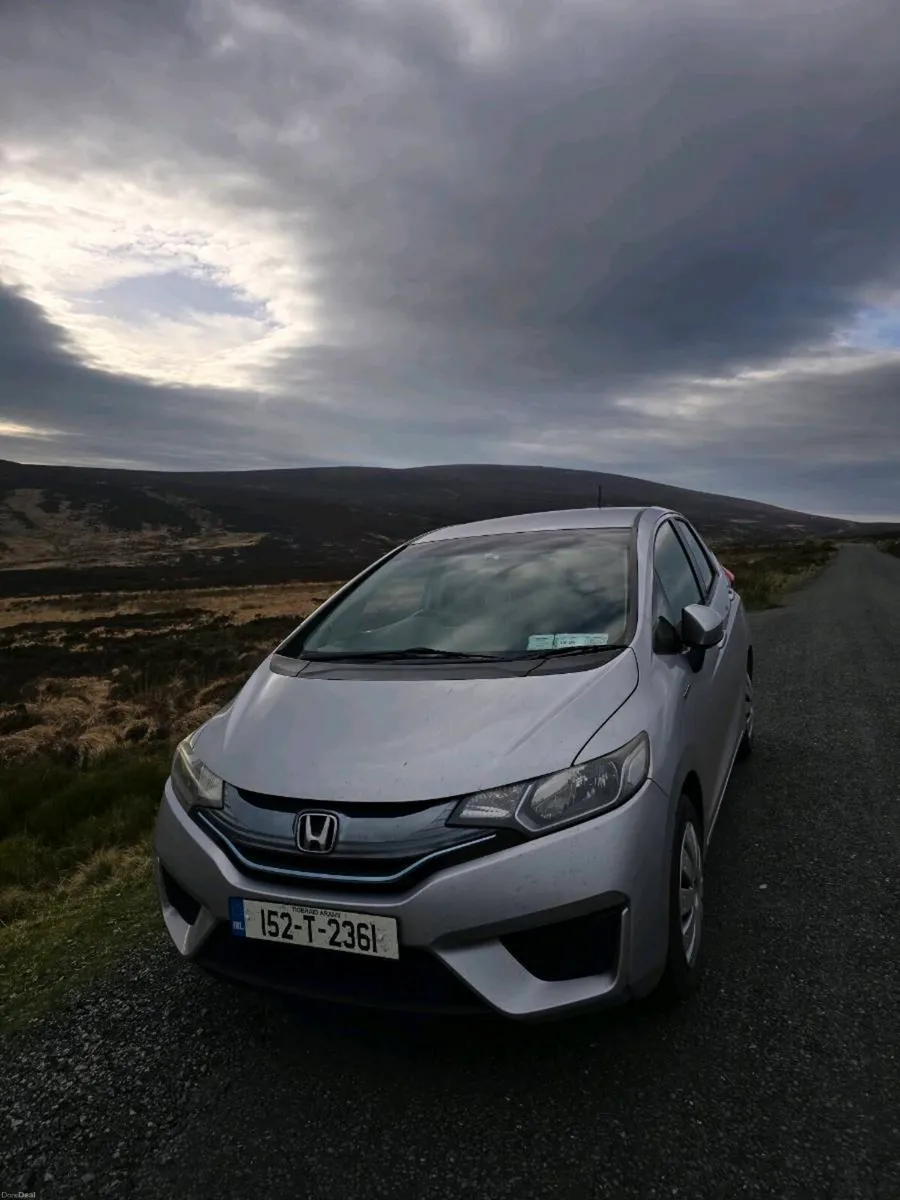 Honda Fit Hybrid Automatic transmission - Image 1