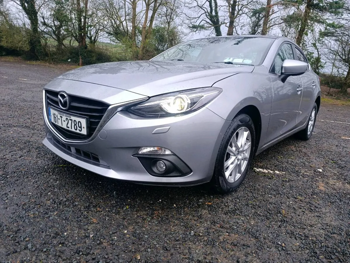 Mazda 3 - Image 2