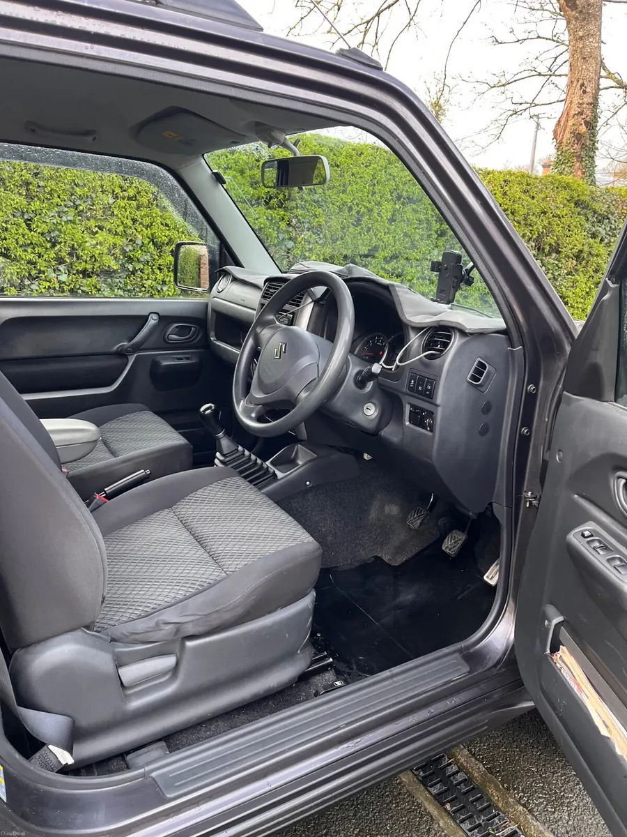 Suzuki Jimny 2016 - Image 3