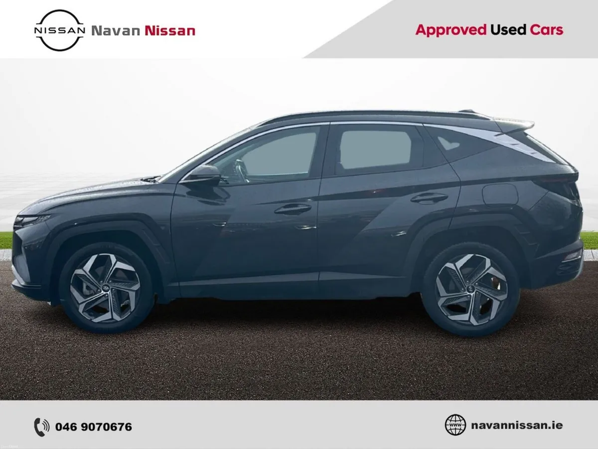 Hyundai Tucson 2WD Executive Plus HEV STG Auto - Image 4