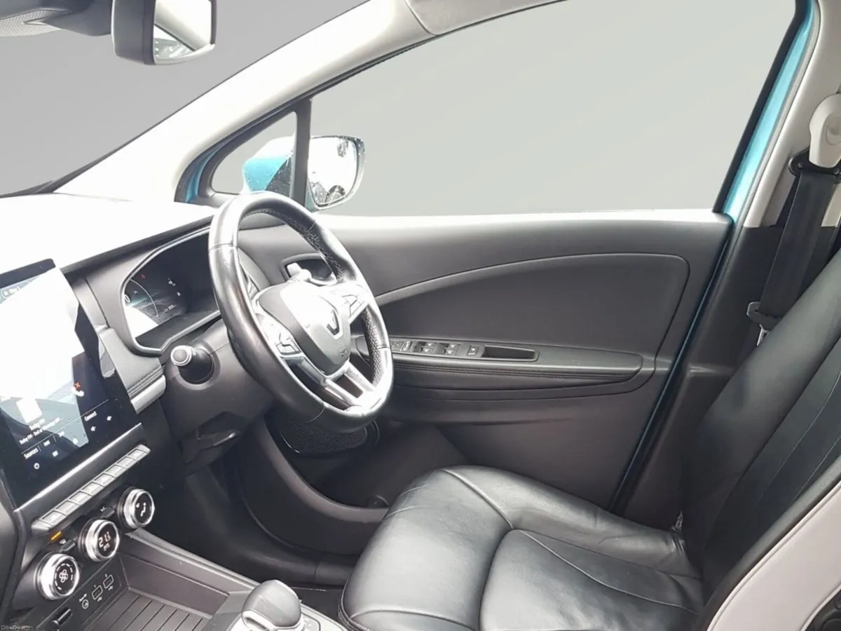 Renault Zoe R135 Z.E 50 GT Line CCS Rapid charge - Image 4