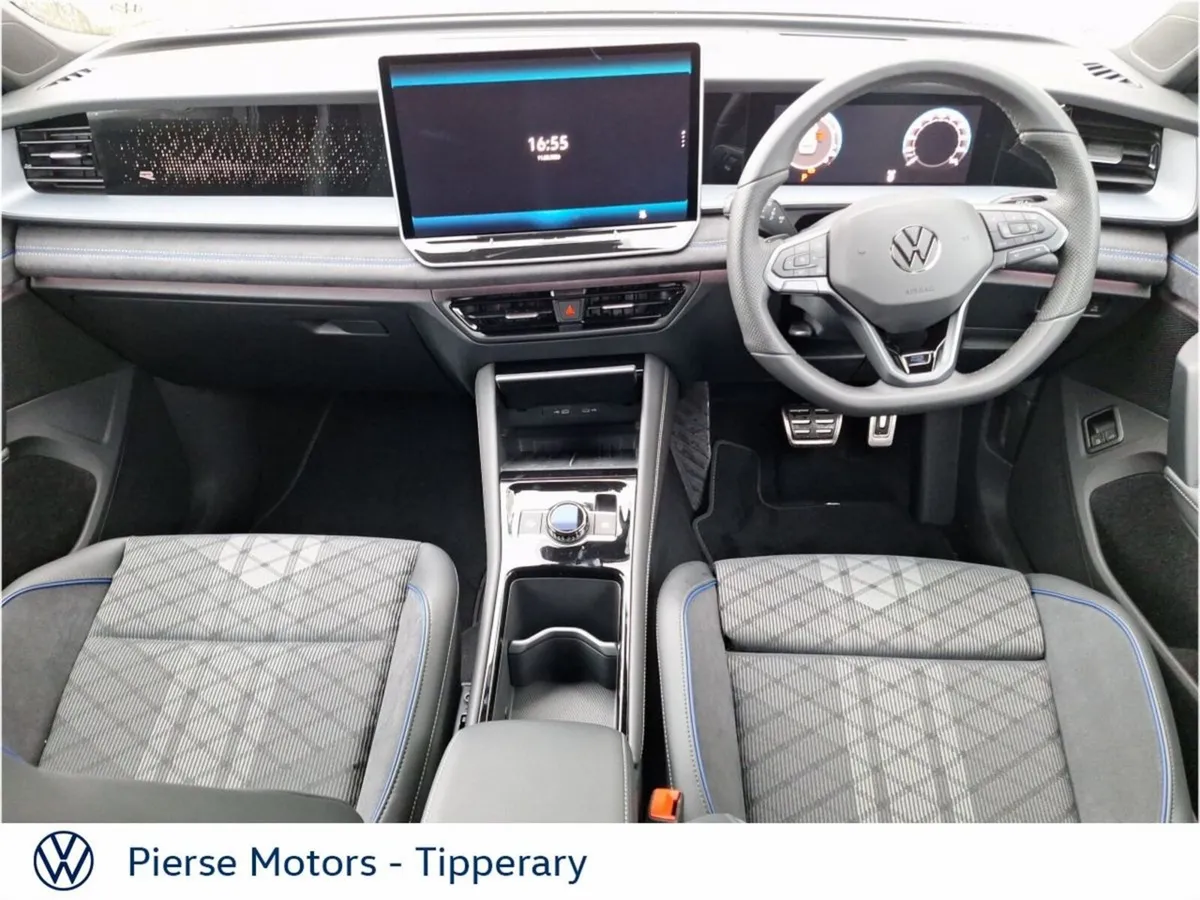 Volkswagen Tayron 1.5 TSI 204PS R-LINE 75 PHEV DSG - Image 4