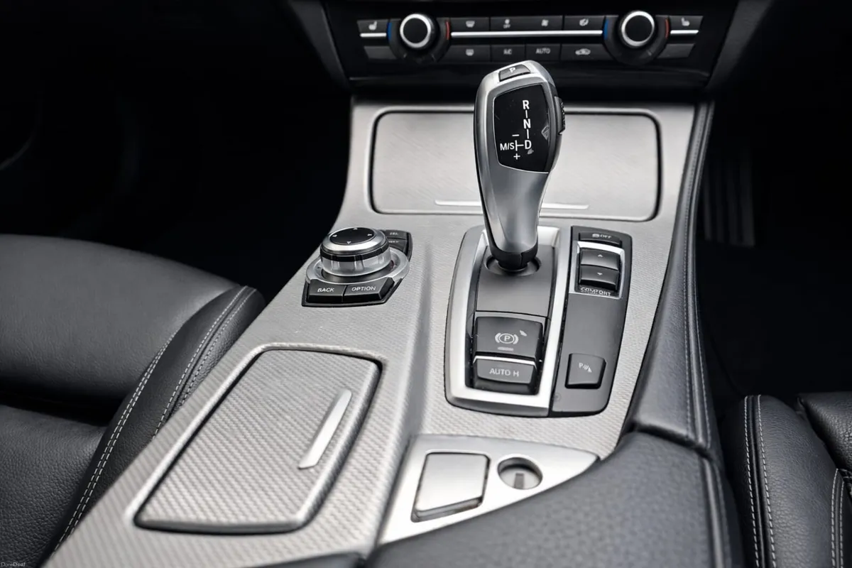 BMW 520d M sport 2016 - Image 6