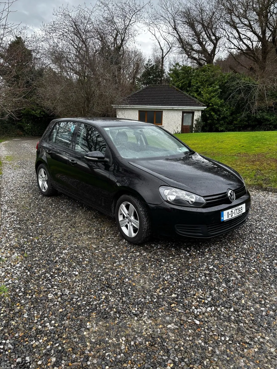Volkswagen Golf - Image 1