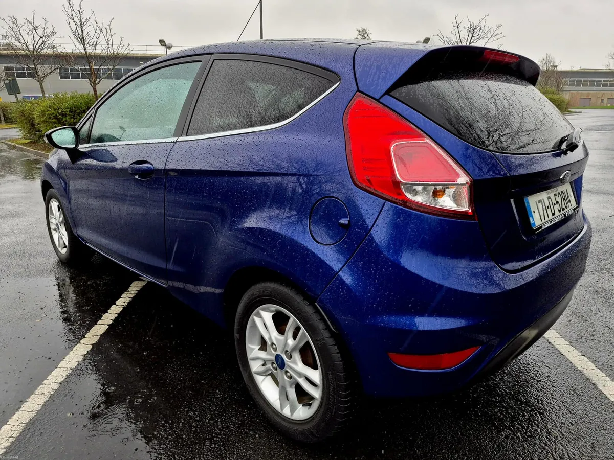 2017  FORD FIRSTA 1.25 ZETEC LOW MILES - Image 2