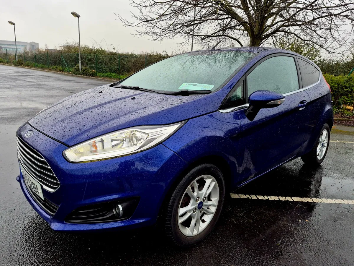 2017  FORD FIRSTA 1.25 ZETEC LOW MILES - Image 4