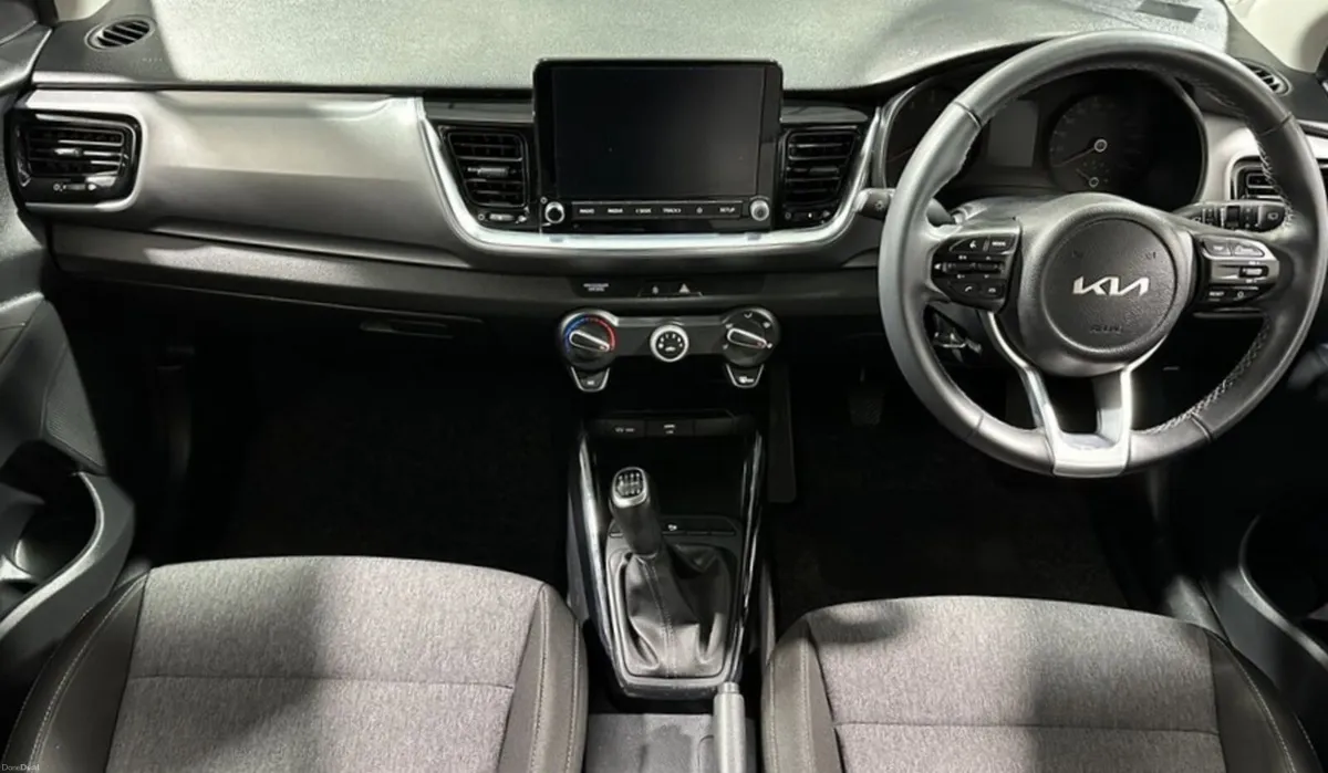 2021 (211) Kia Stonic | Excellent Condition - Image 3