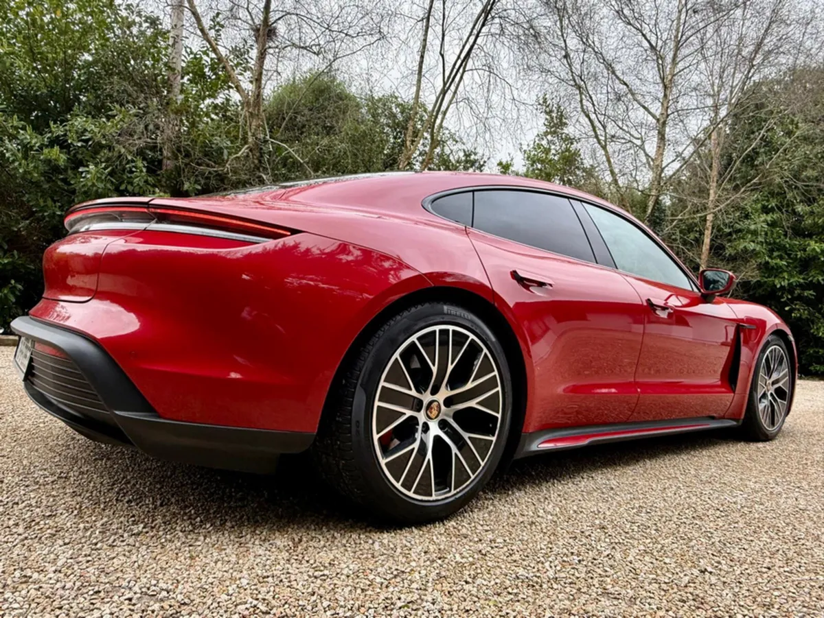 Porsche Taycan 4S *562bhp…Performance Battery Plus - Image 4