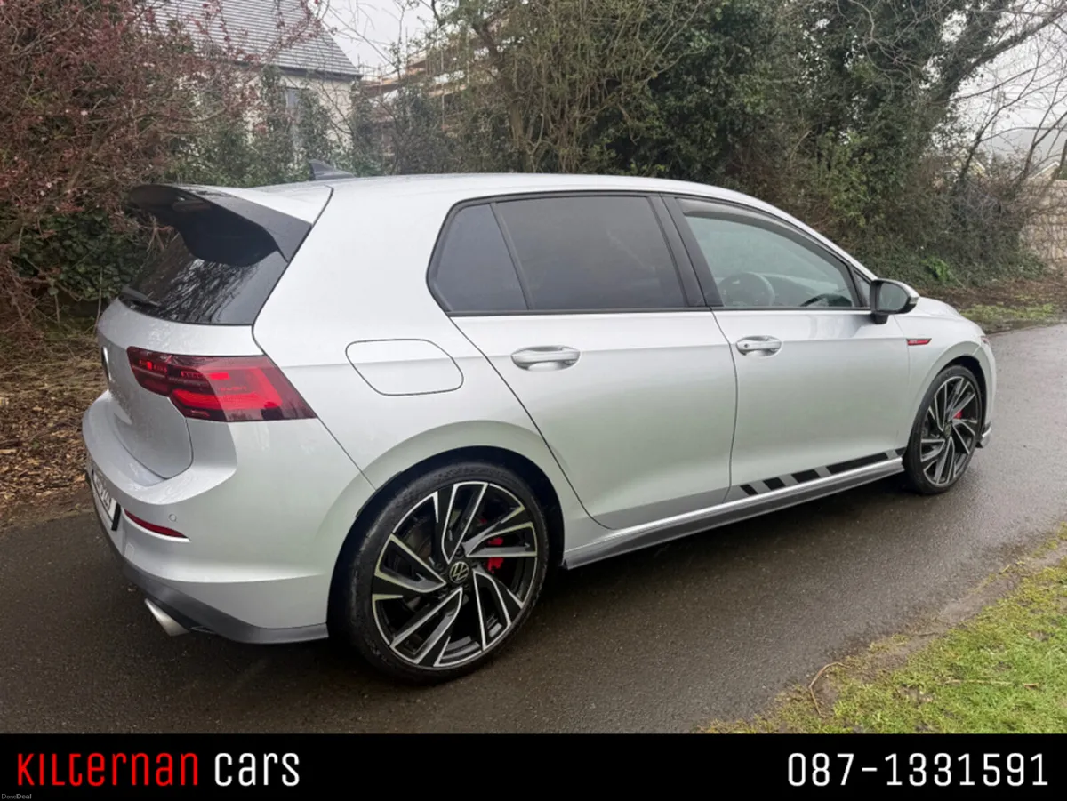 Volkswagen Golf GTI CLUBSPORT 2.0 TSI 300HP 5DR - Image 3