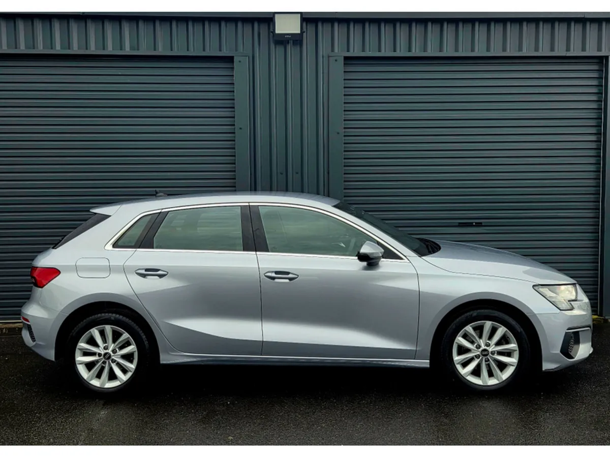 Audi A3 SPORTBACK 30 TDI 116HP ATTRACTION - Image 4