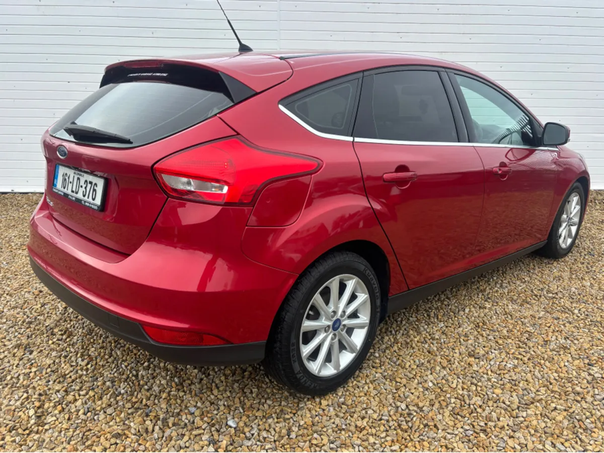Ford Focus TITANIUM 1.5 TD 95PS 6SPEED 4DR - Image 2