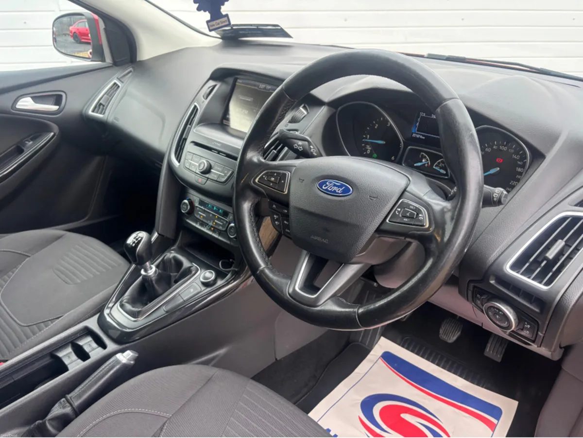Ford Focus TITANIUM 1.5 TD 95PS 6SPEED 4DR - Image 3