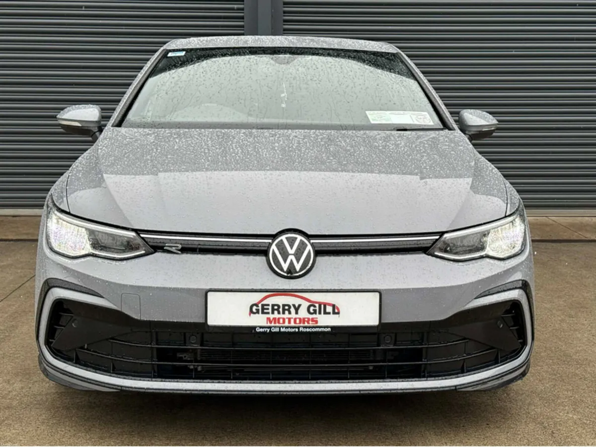 Volkswagen Golf R-LINE 2.0 TDI DSG 150HP 5DR AU - Image 2