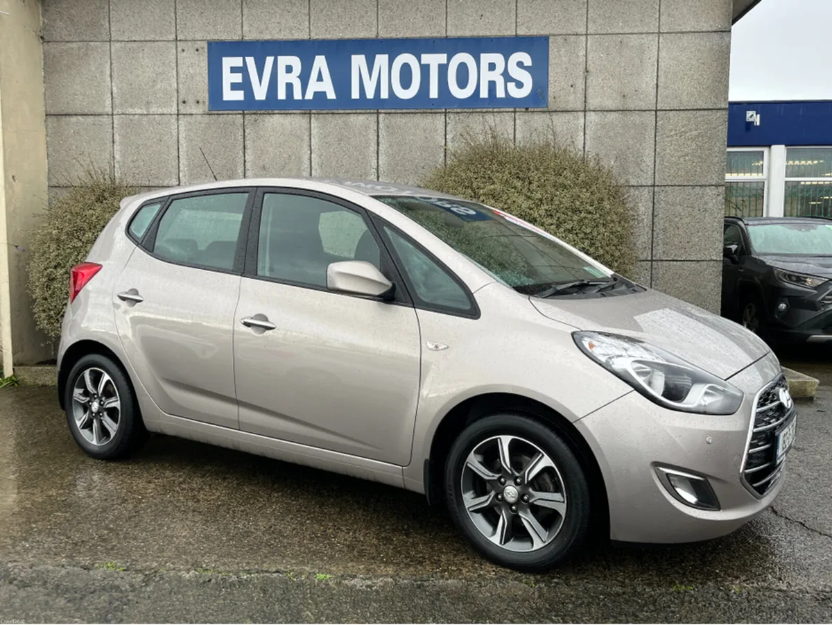 Hyundai ix20 DELUXE AUTOMATIC 1.6 PETROL //LOW MIL - Image 3