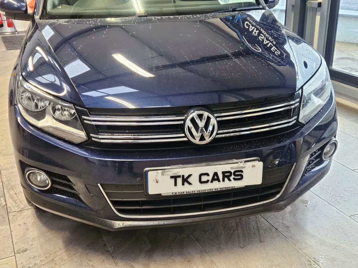 13 VOLKSWAGEN TIGUAN SPORT EDITION - Image 4