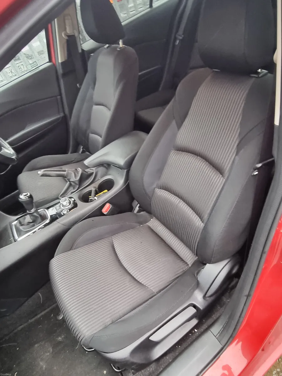 Mazda Mazda3 2016 diesel ⛽️ nct&tax €4900 - Image 4