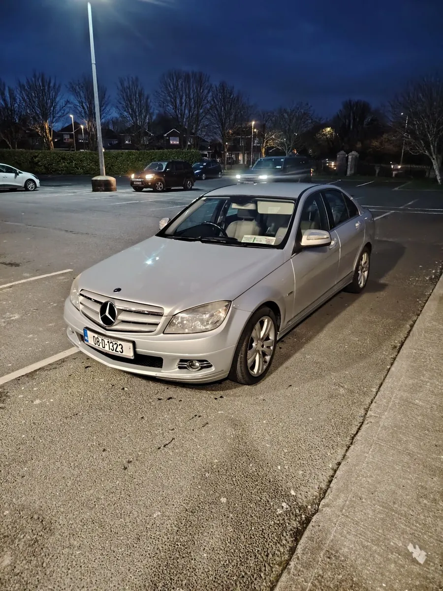 Mercedes-Benz C-Class 2008 - Image 1