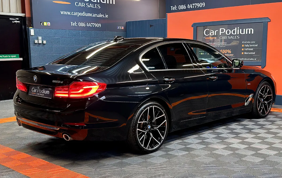 2017 BMW 5-Series 523D Luxury 2.0L Diesel Auto - Image 3