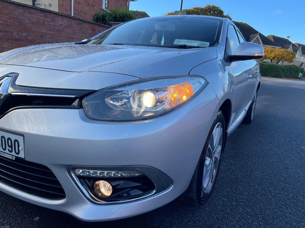 2016 Renault Fluence Only 56,000 Kilometres - Image 4