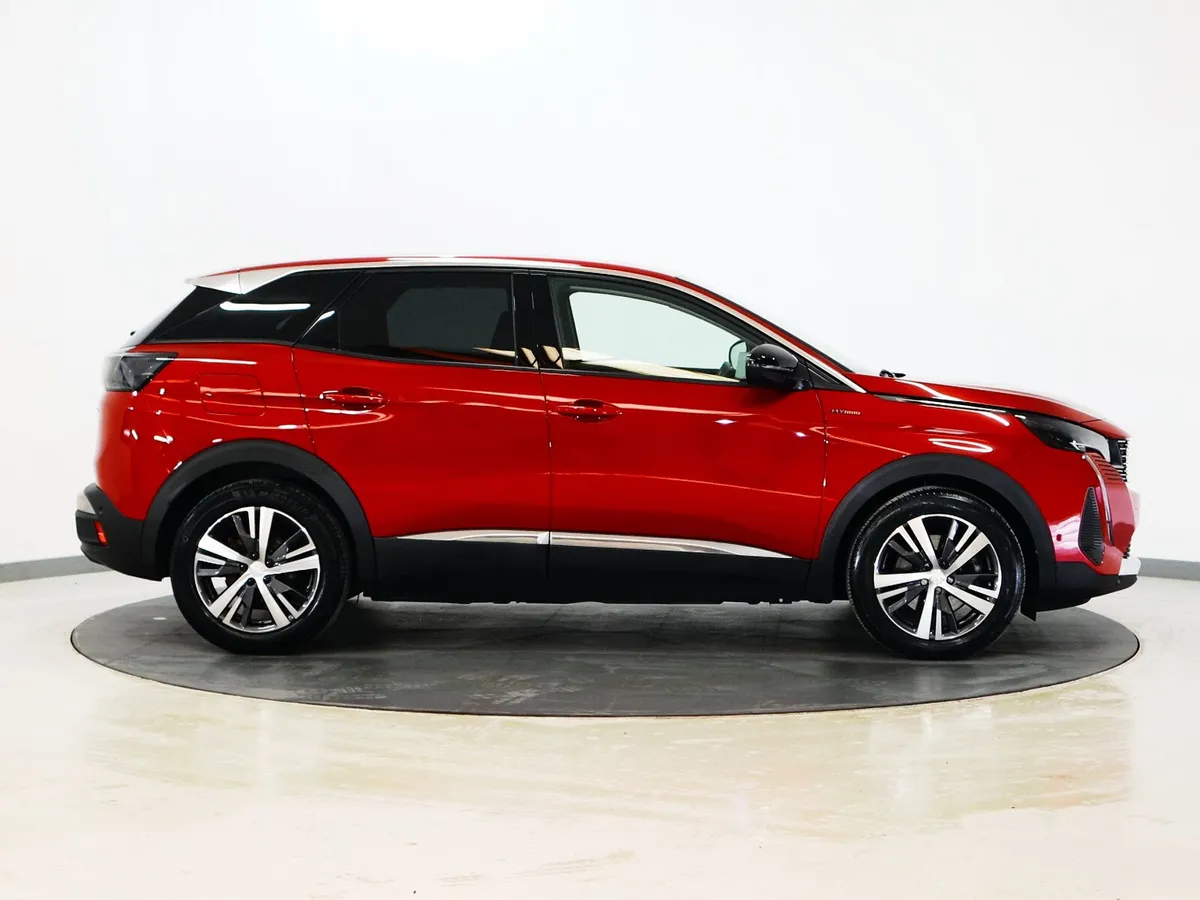 *4* 2022 Peugeot 3008 1.6 allure auto - Image 3