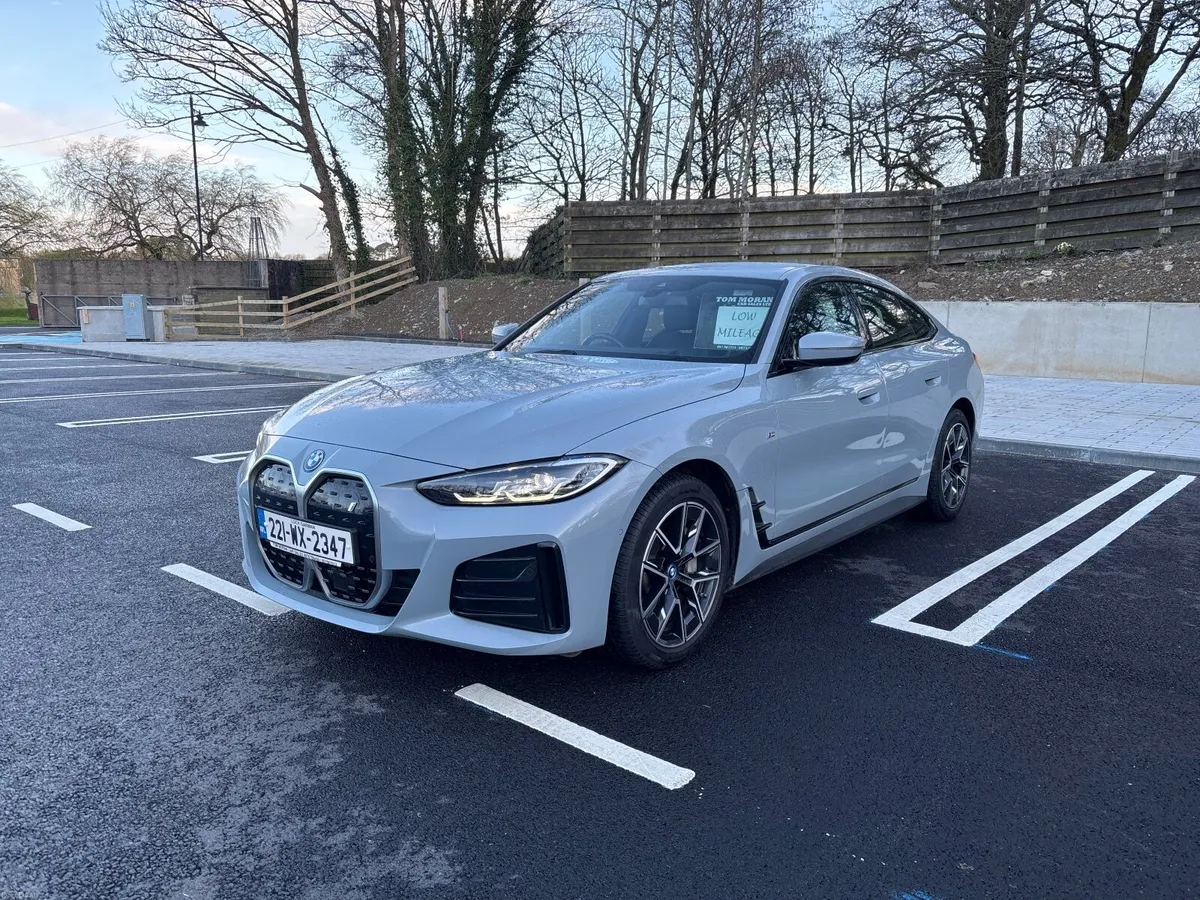 BMW i4 2022 - Image 1