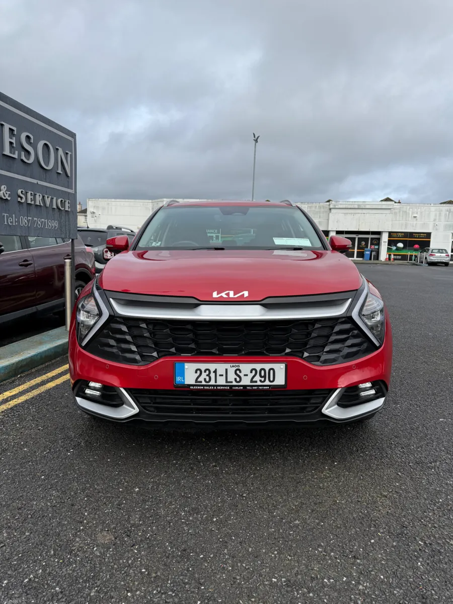 232 Kia Sportage K3 1.6 CRDi Diesel - Low Mileage - Image 3