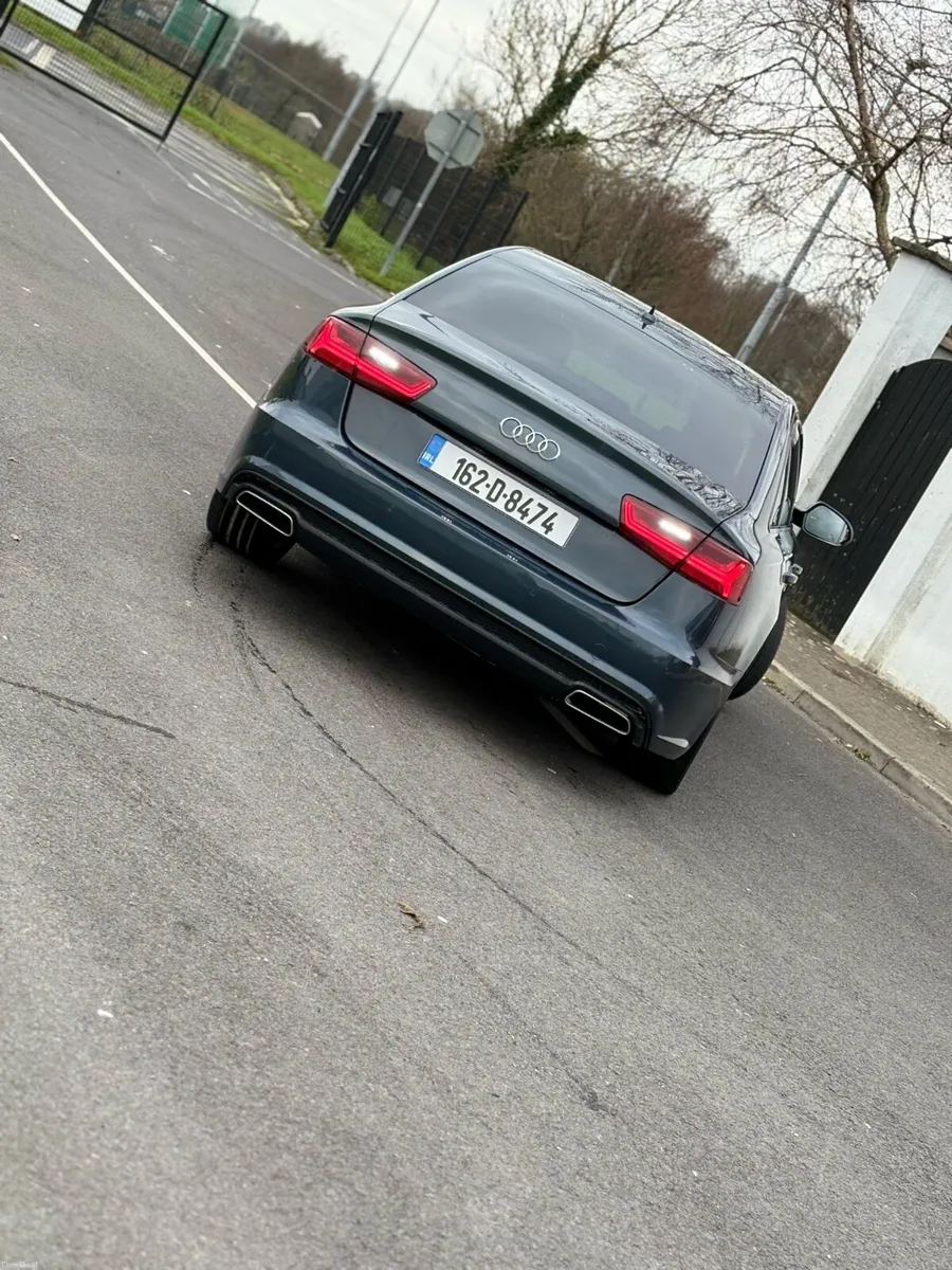 Audi A6 Black Edition Quattro - Image 4