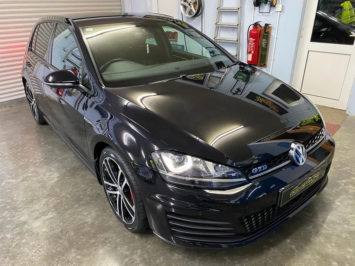 Volkswagen Golf GTD 2.0D Manuel - Image 1
