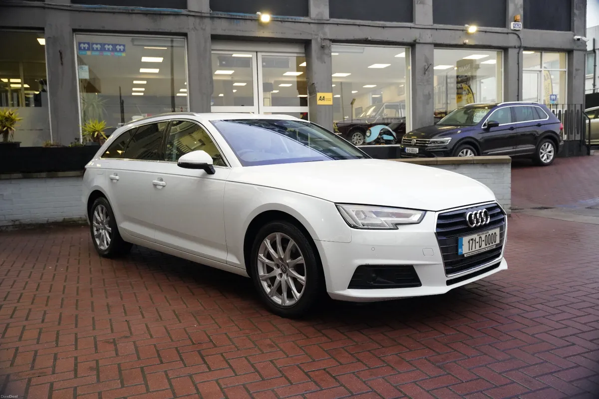 AUDI A4 2.0 TFSI SPORT PLUS ESTATE AUTOMATIC - Image 2
