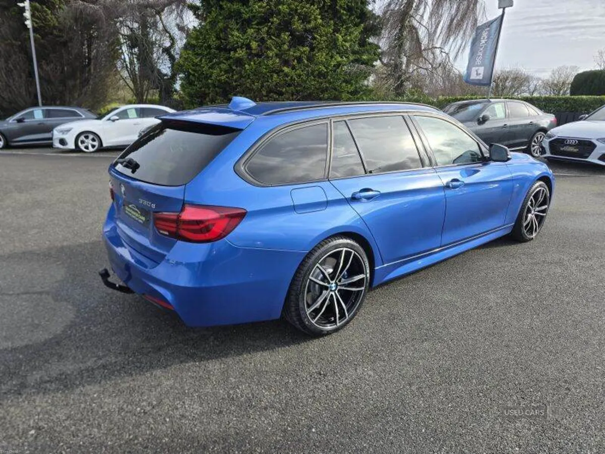 BMW 3-Series 330d xDrive M Sport Shadow Edition - Image 5
