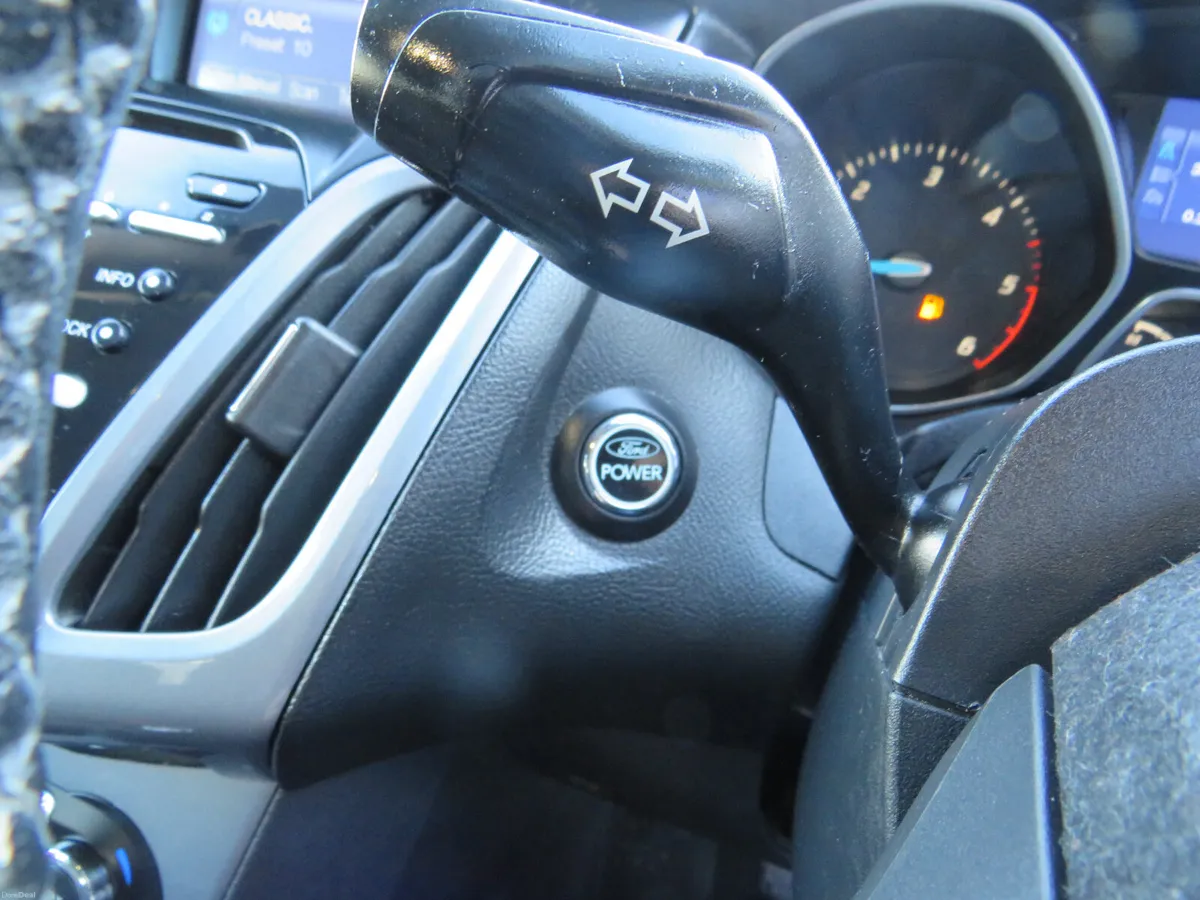 Ford Focus 2012 5DR TITANIUM DIESEL MODEL - Image 2