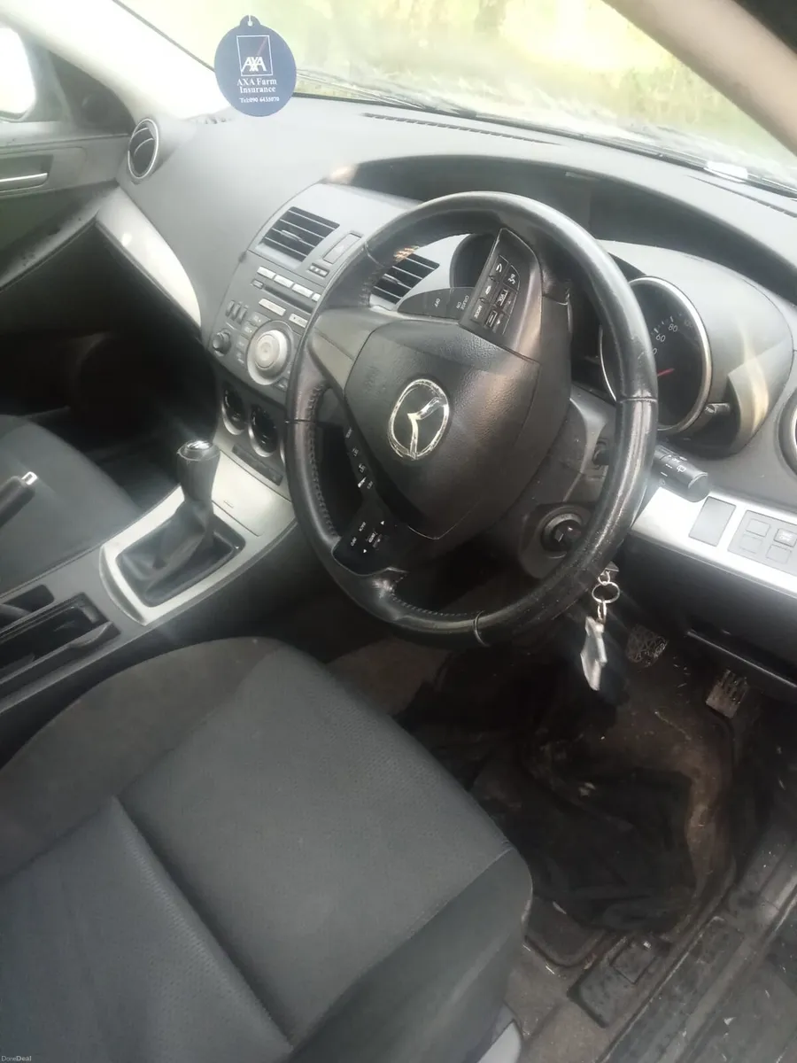 Mazada 3 1.6 - Image 4