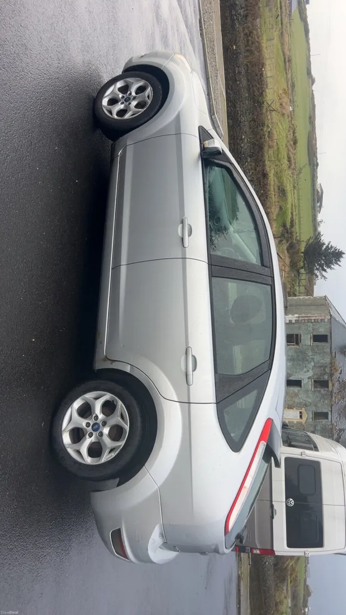 Ford focus - Image 4