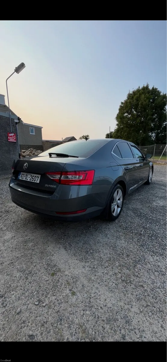 Skoda superb - Image 3