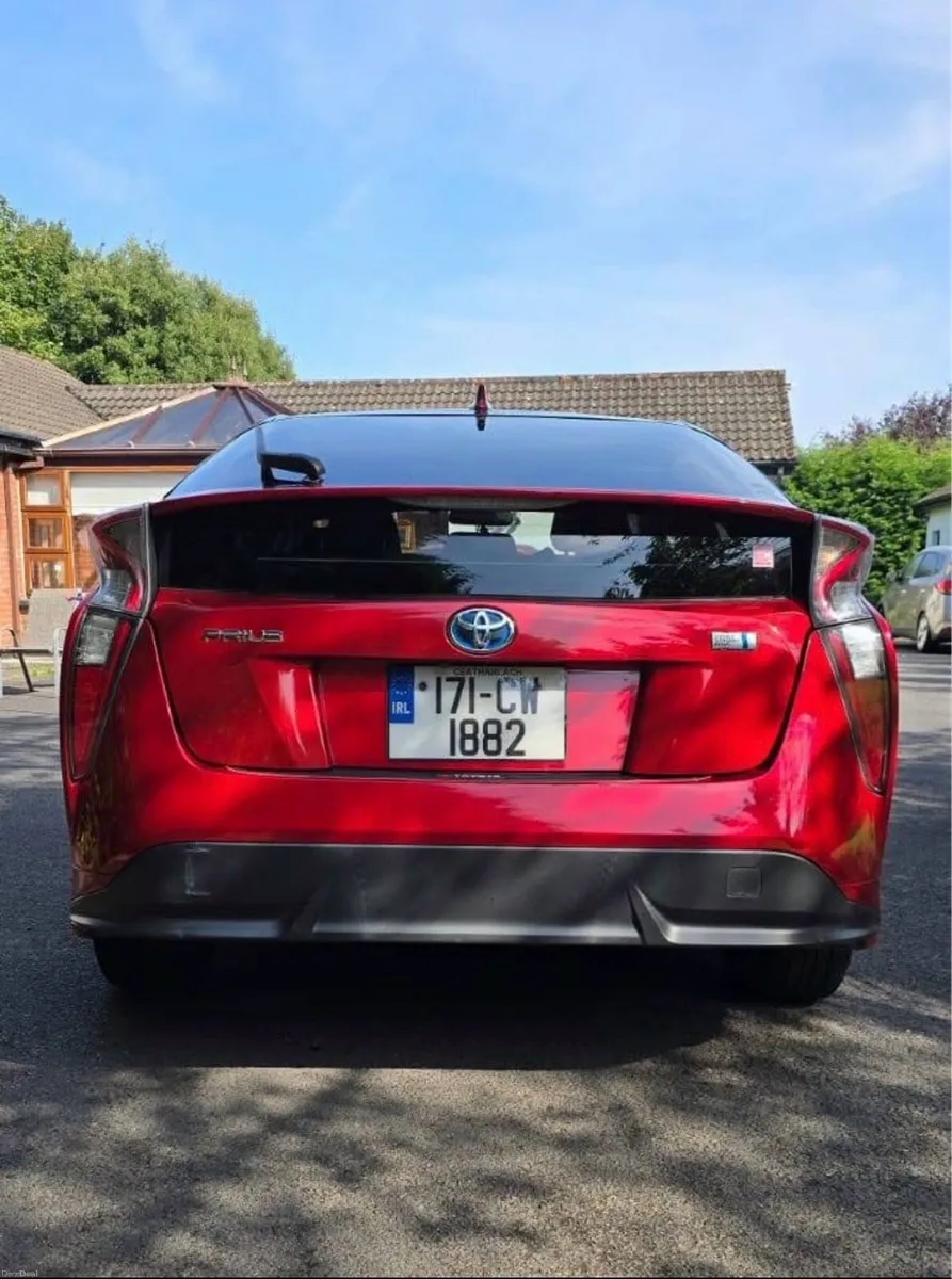 Toyota Prius 2017 full option low mileage 93K - Image 4