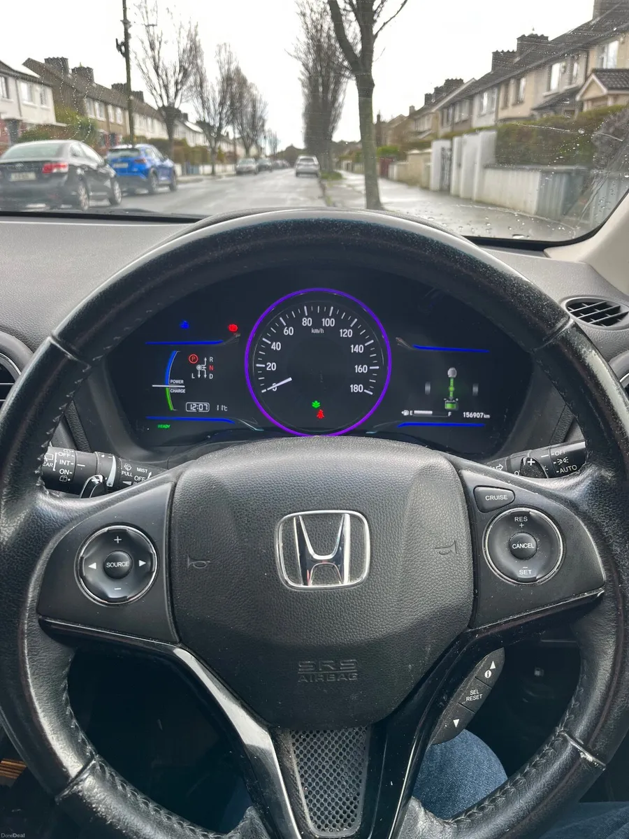 Honda Vezel 2014 - Image 2